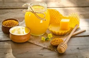Honey - nutritional and healing properties of honey, types of honey
