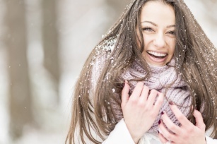 How to properly care for your hair in winter?