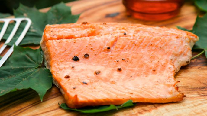 How to properly cut salmon: the process of cutting, tricks, useful properties