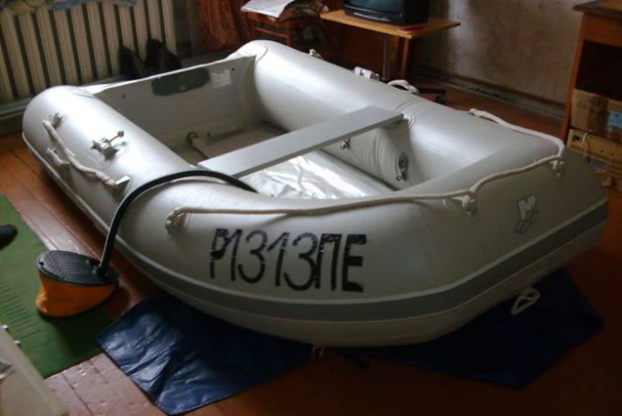 How to properly store a pvc boat in winter, tips and tricks