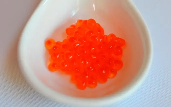 How to salt trout caviar at home, delicious recipes
