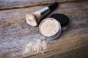 Mineral cosmetics &#8211; what is their composition and how do they differ from traditional cosmetics?