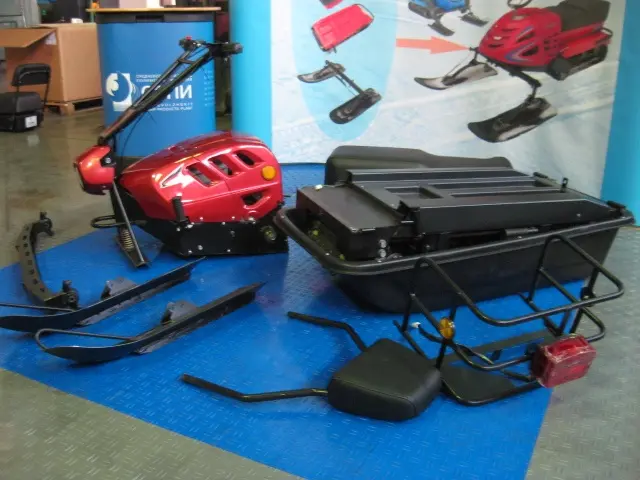 Mini snowmobiles for ice fishing, polar models and brands