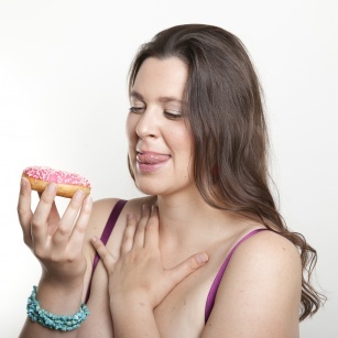 Ravenous appetite before period. How to deal with it?