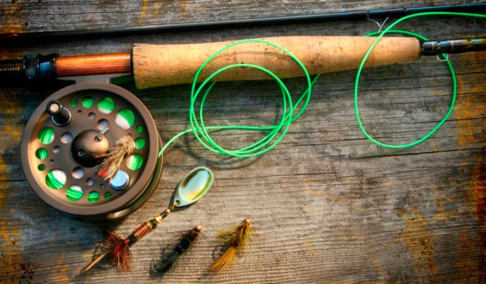 Salmon fishing on spinning and fly fishing, gear overview and fishing techniques