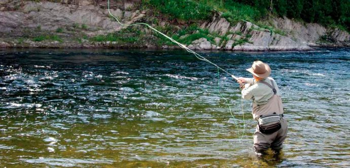 Salmon fishing on spinning and fly fishing, gear overview and fishing techniques