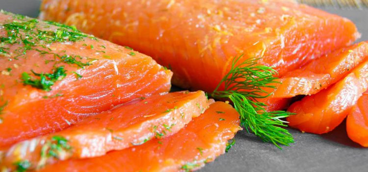 家裡的鹹銀鮭魚，美味的食譜