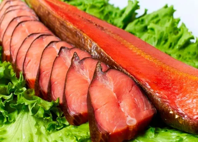 Sockeye salmon fish: where it lives and what is useful, culinary recipes