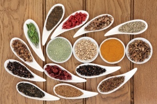 Spices and herbs for the liver. Meet the 7 most recommended!