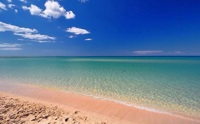 The best beaches of Crimea