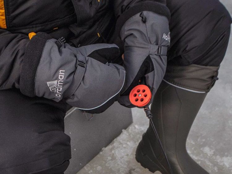The choice of gloves for ice fishing: features, main differences and the best models for ice fishing