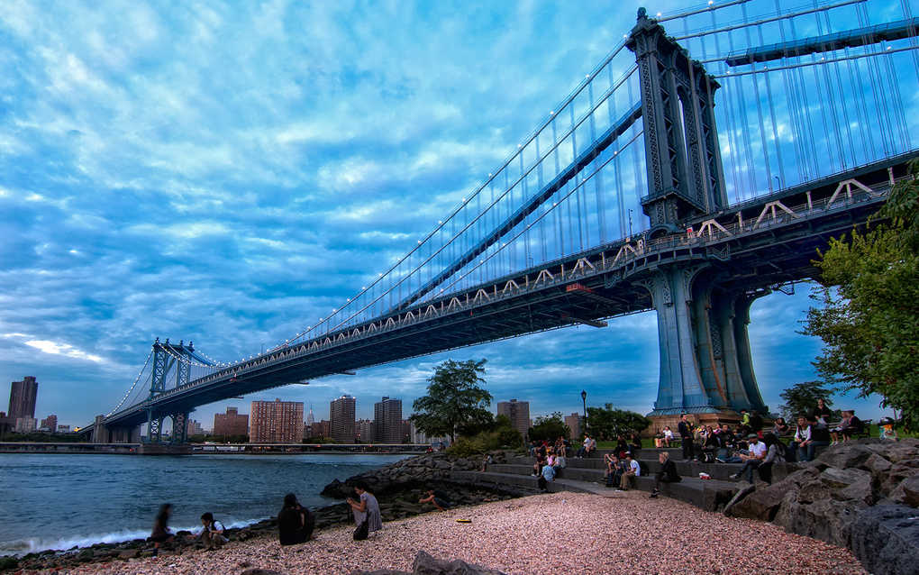 The most beautiful and unusual bridges in the world