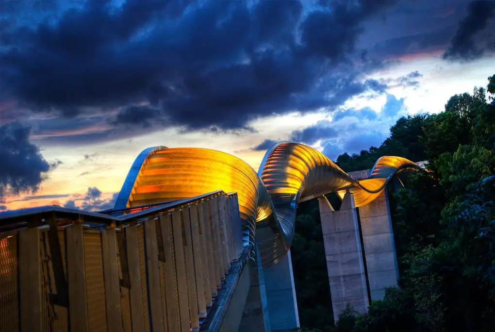 The most beautiful and unusual bridges in the world