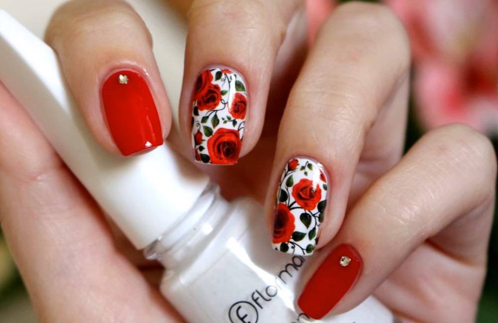 The most beautiful red manicure design: 10 fashion trends of 2019