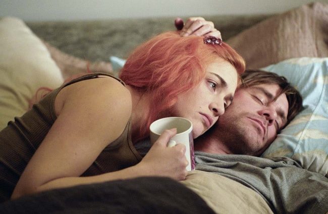 The most touching films about love to tears