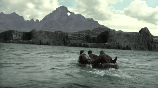 Top 10 best films about adventures on the islands in the ocean