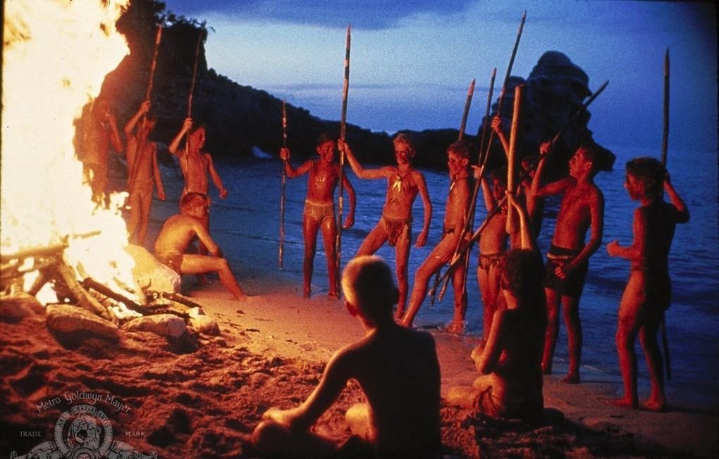 Top 10 best films about adventures on the islands in the ocean