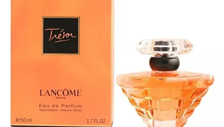 TOP 10 best perfumes for women over 50