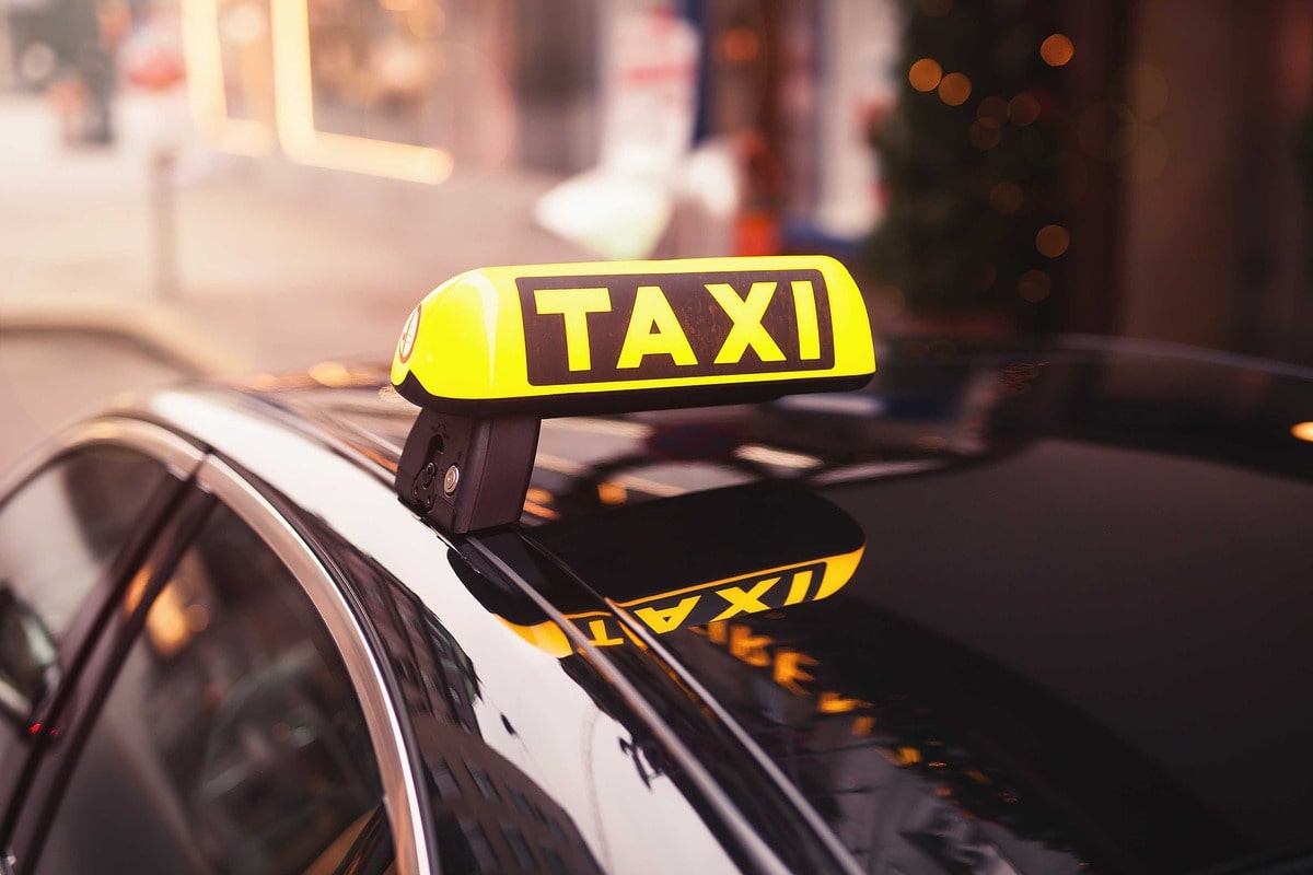 Top 10 cheapest taxi services in Minsk