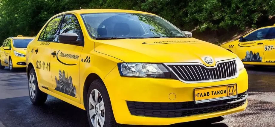 Top 10 cheapest taxis in St. Petersburg