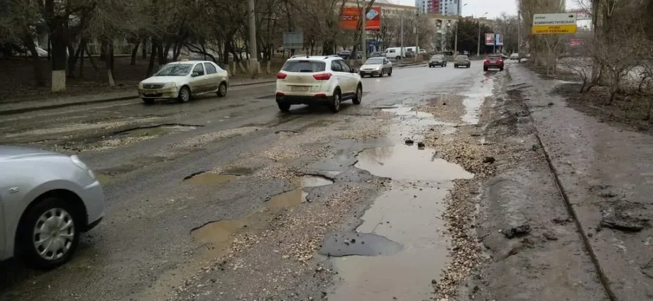 Top 10 cities in Russia with the most dead roads