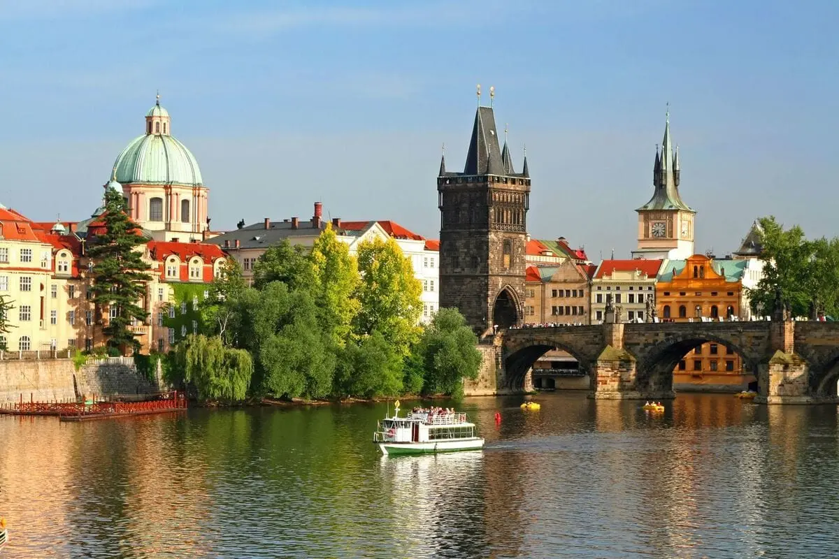 Top 10 countries with the cheapest real estate in Europe