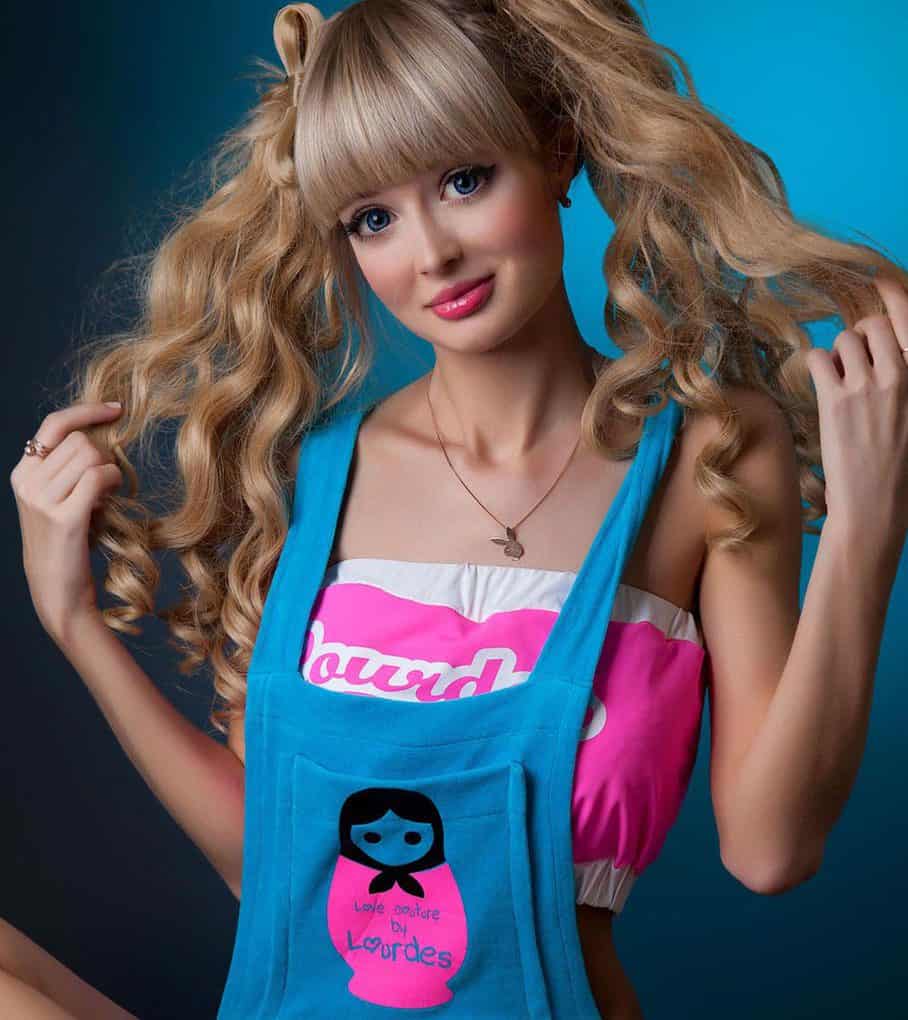 Top 10 girls who look like Barbie dolls