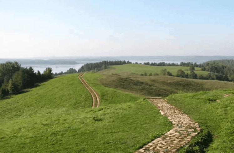 Top 10 highest mountains in Belarus