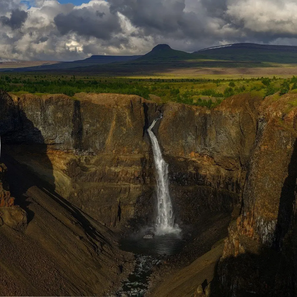 Top 10 highest waterfalls in Russia