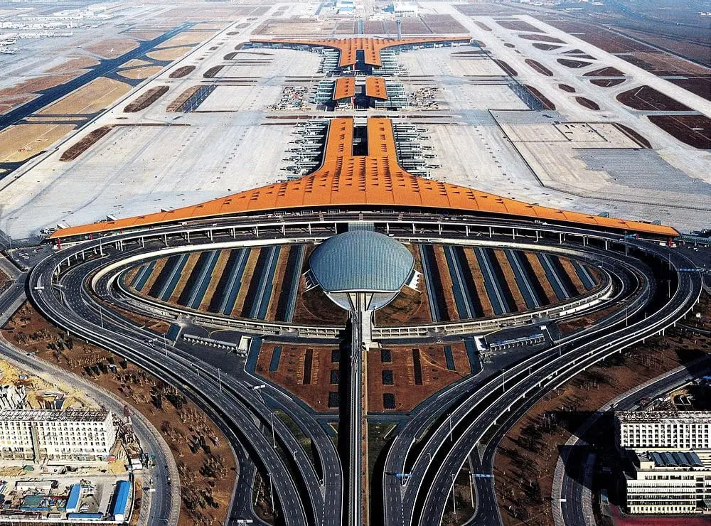 Top 10 largest airports in the world