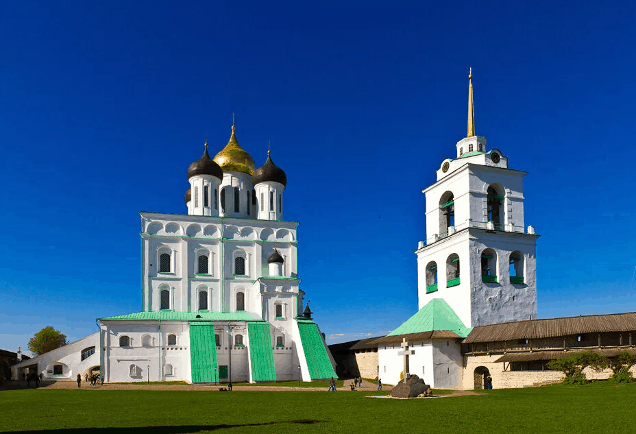 Top 10 largest churches in Russia