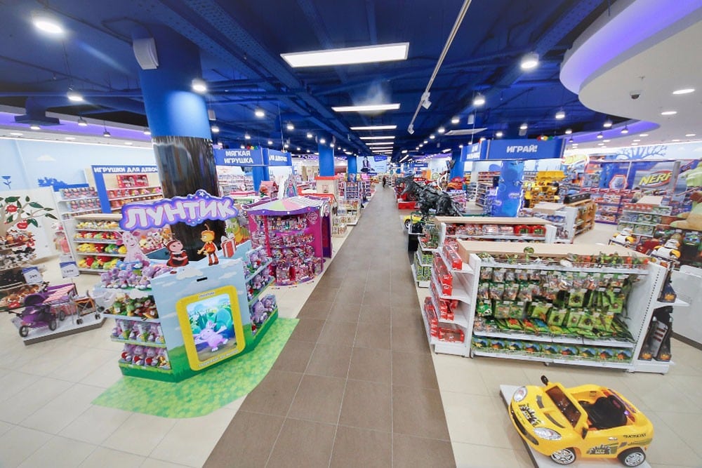 Top 10 largest Detsky Mir stores in Moscow