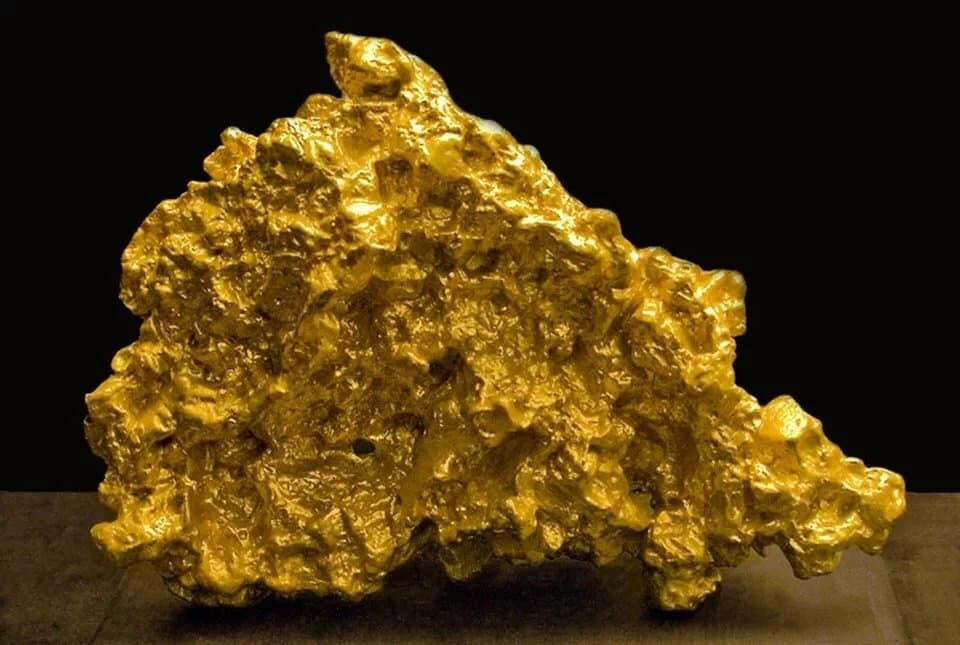 Top 10 largest gold nuggets in the world