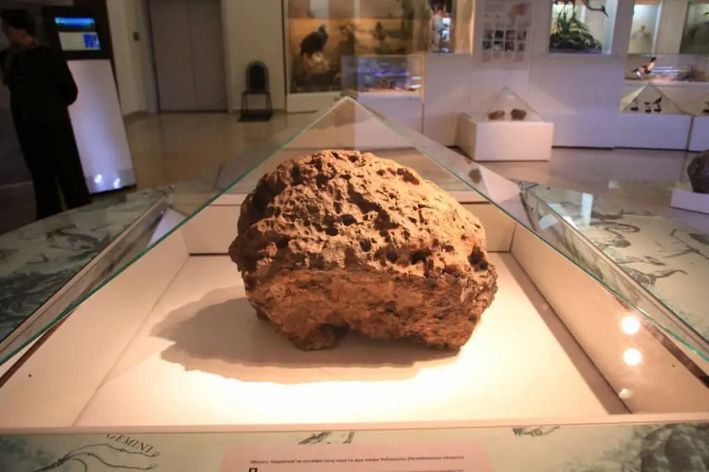 Top 10 largest meteorites that fell to Earth in the 20th and 21st century