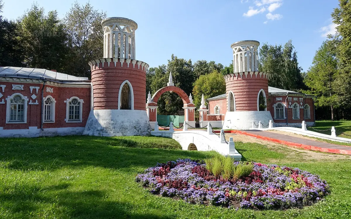 Top 10 largest parks in Moscow