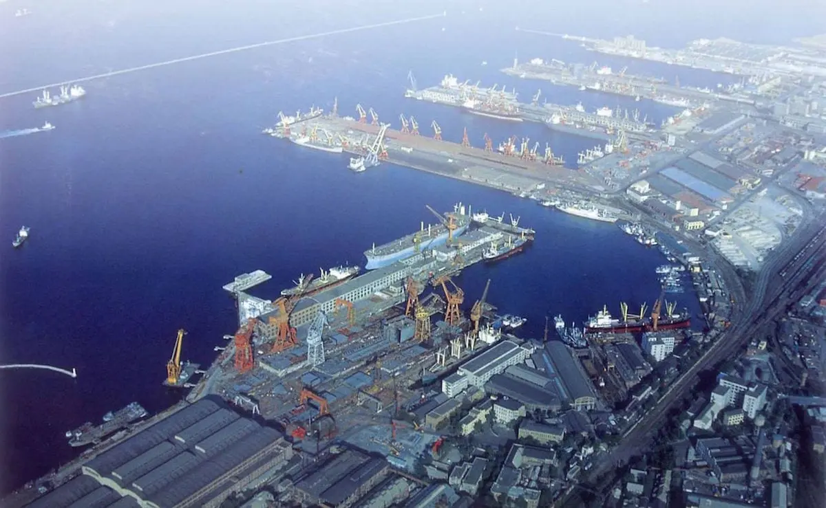 Top 10 largest seaports in the world