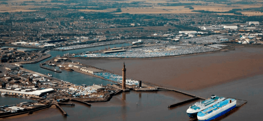 Top 10 largest seaports of foreign Europe