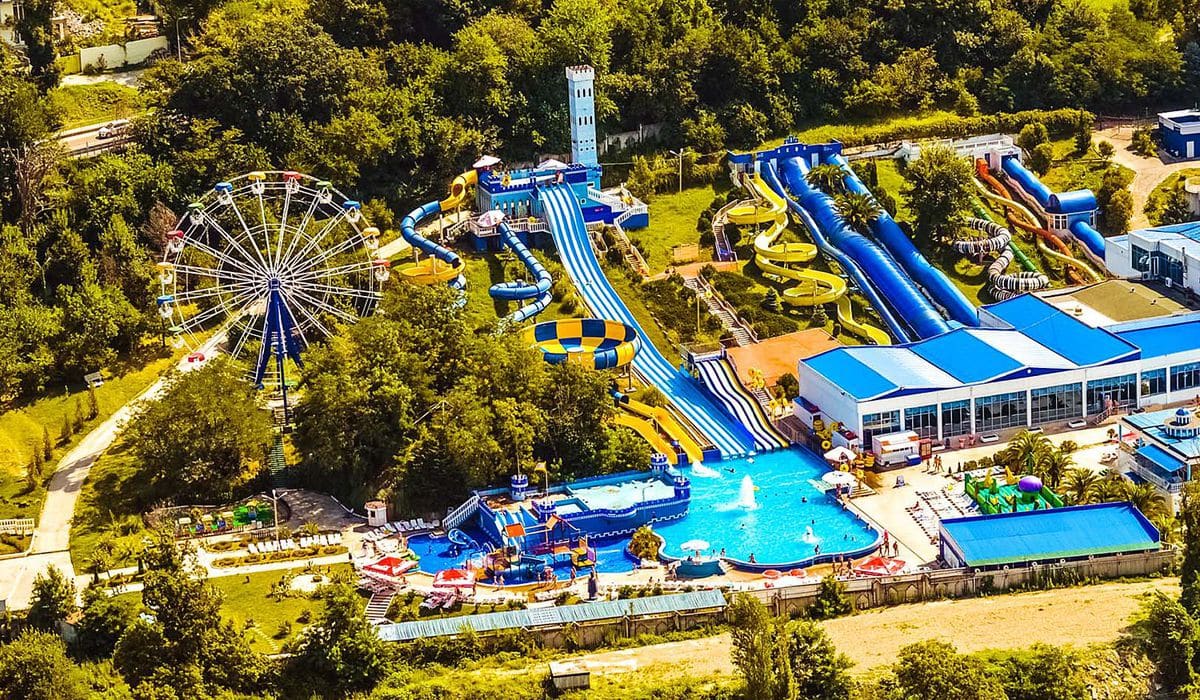 Top 10 largest water parks in Russia