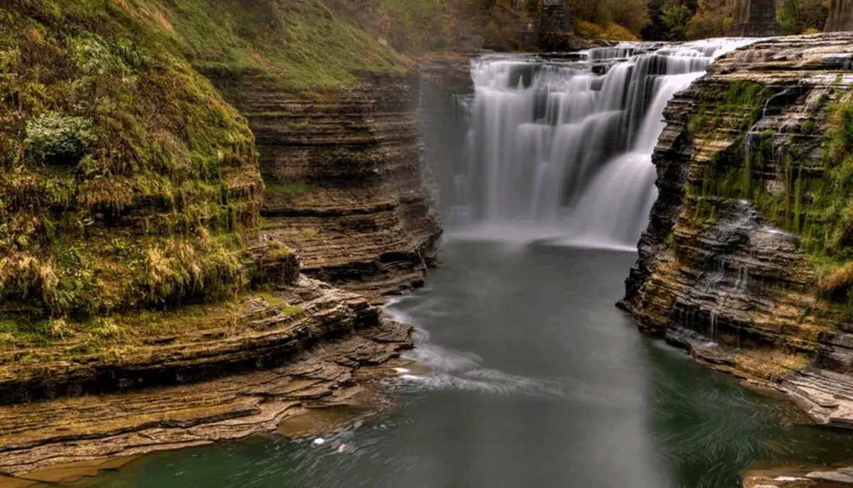 Top 10 largest waterfalls in the world