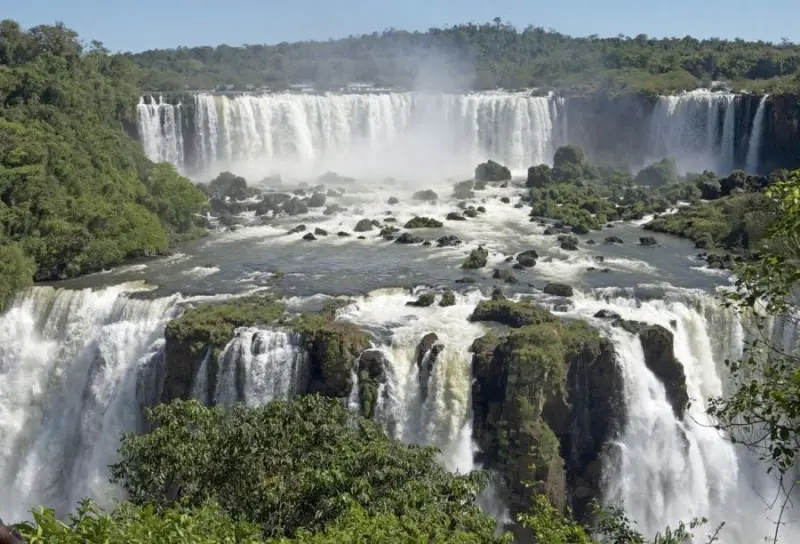 Top 10 largest waterfalls in the world