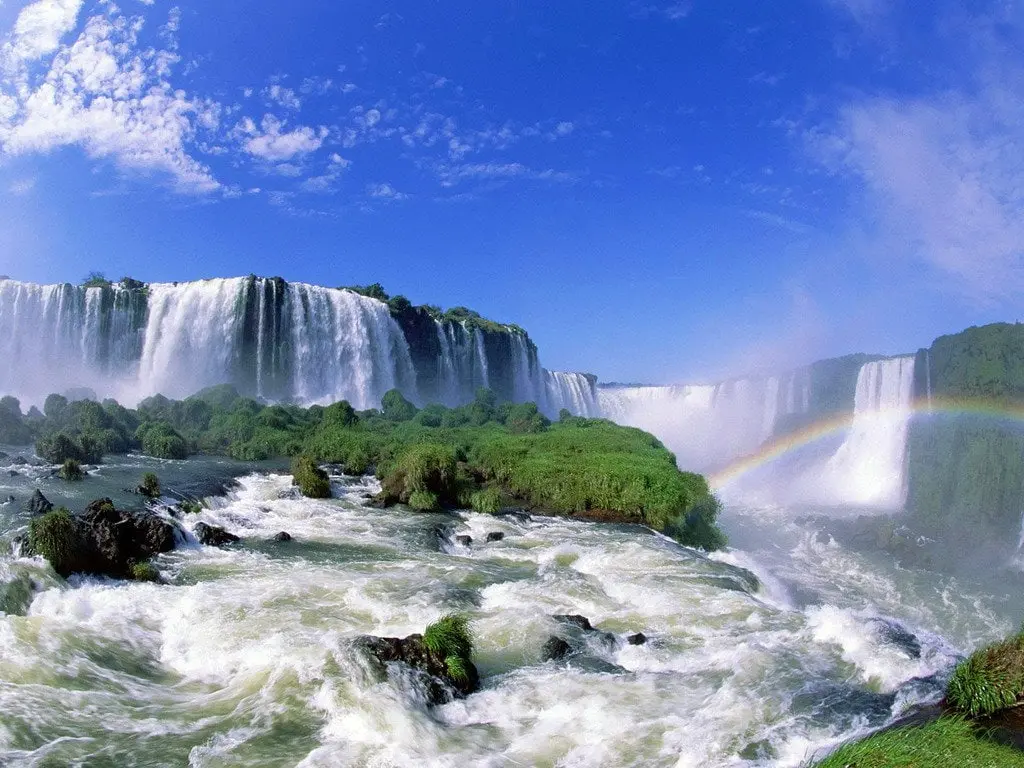 Top 10 largest waterfalls in the world