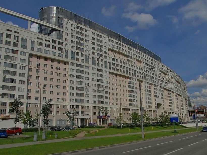 Top 10 longest houses in Russia