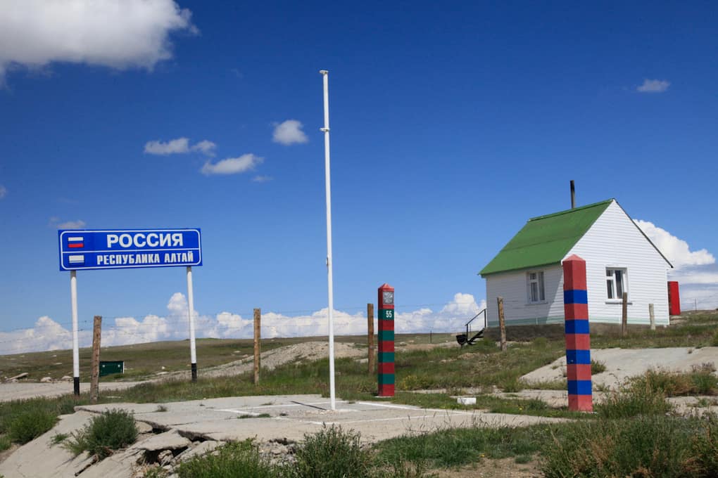 Top 10 longest land borders of Russia