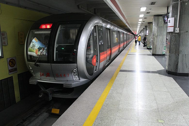 Top 10 longest metro lines in the world