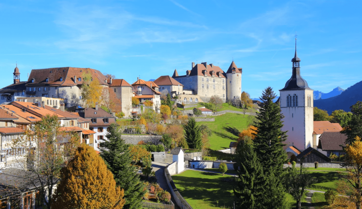 Top 10 most beautiful and unforgettable cities in Switzerland