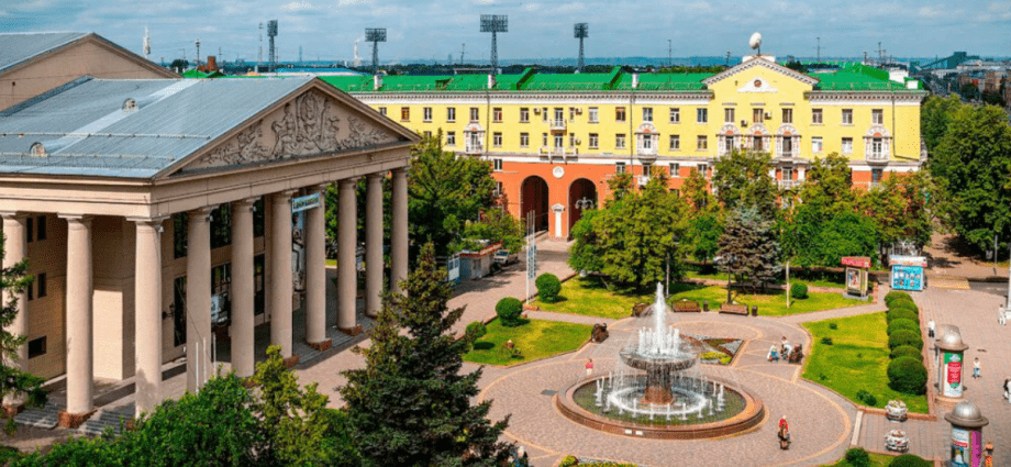 Top 10 most beautiful cities in Siberia with photos