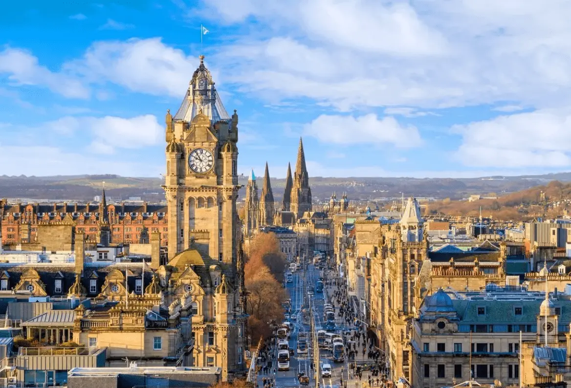 Top 10 most beautiful cities in the UK