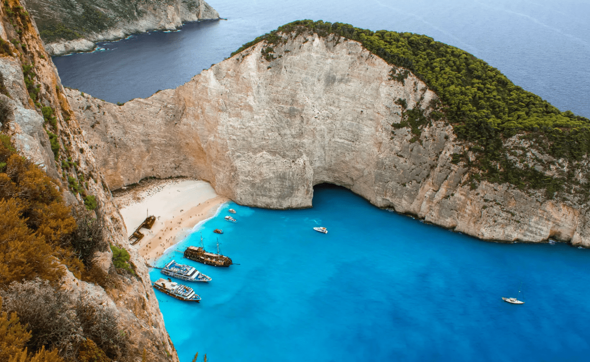 Top 10 most beautiful islands in Greece