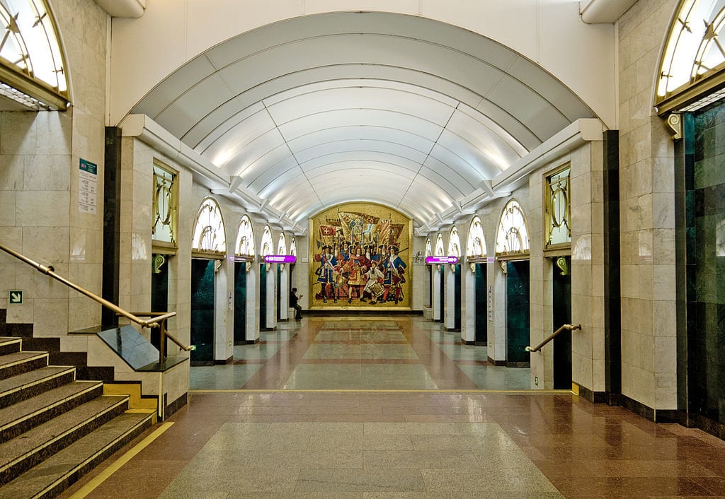 Top 10 most beautiful metro stations in St. Petersburg