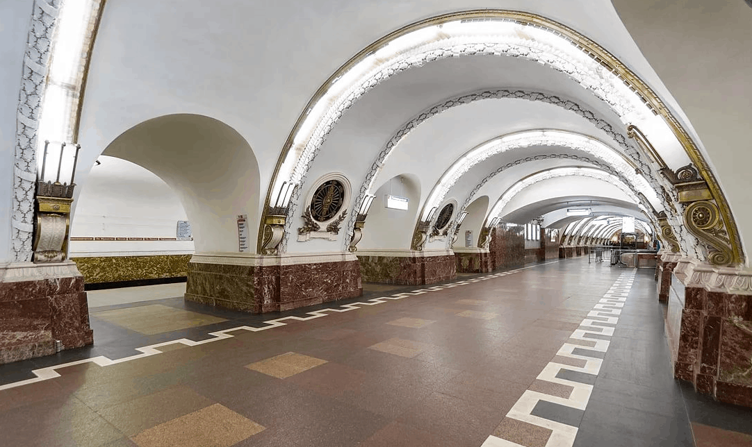 Top 10 most beautiful metro stations in St. Petersburg